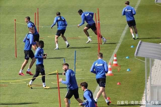 徐杰22分广东胜新疆 曾凌铉31分福建负青岛