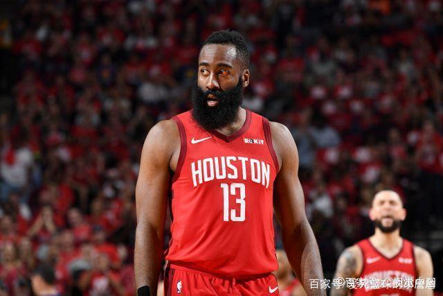 马穆凯拉什维利1年220万回归马刺 上季场均4+3