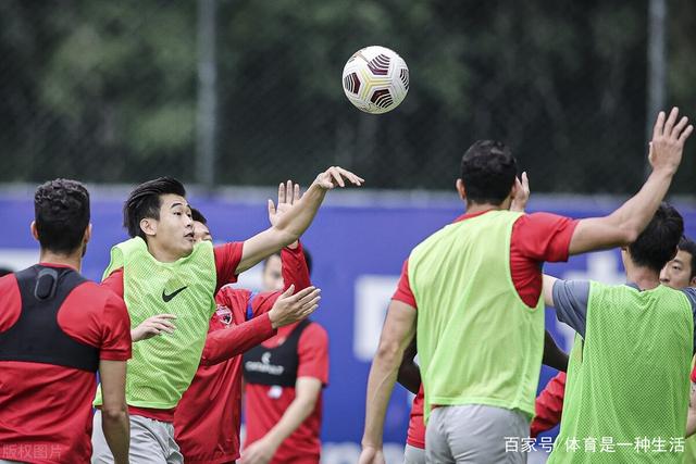 2026粤超首轮东莞主场获胜 科学家+企业家携手开球2026粤超首轮东莞主场获胜 科学家+企业家携手开球